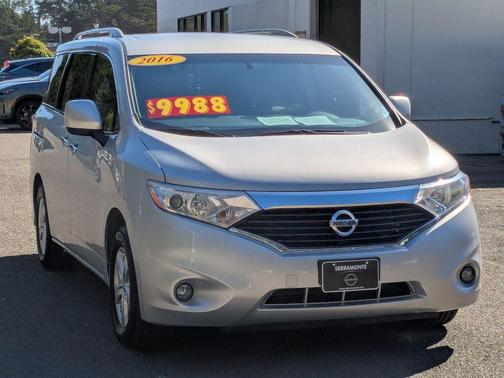 2016 Nissan Quest SV