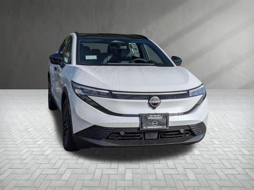 2026 Nissan Leaf PLATINUM+