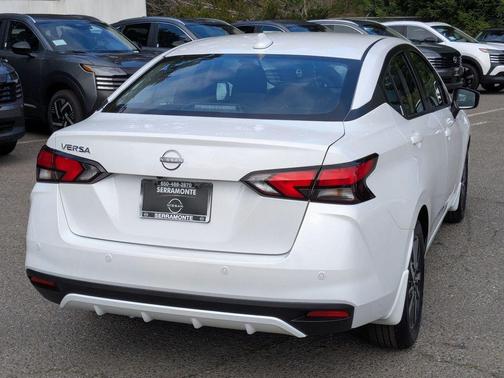 2025 Nissan Versa 1.6 SV