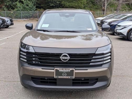 Canyon Bronze Metallic 2026 Nissan Kicks S