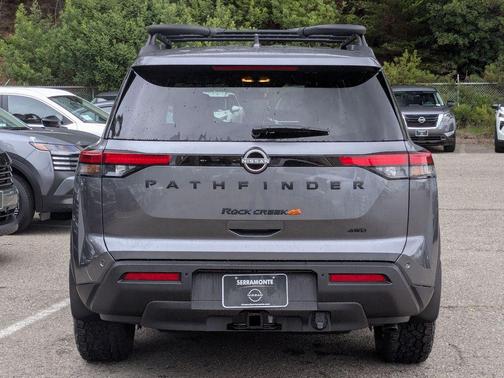 2025 Nissan Pathfinder Rock Creek 4WD
