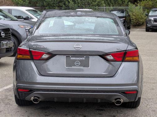 2025 Nissan Altima 2.5 SL