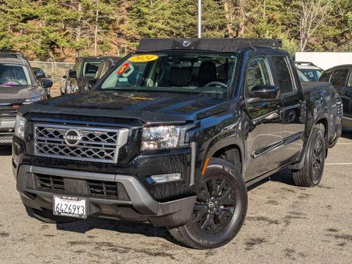 2024 Nissan Frontier SV