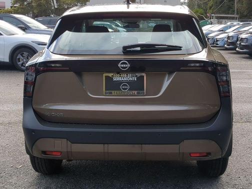 2026 Nissan Kicks S