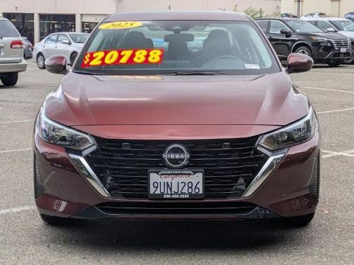 2025 Nissan Sentra SV