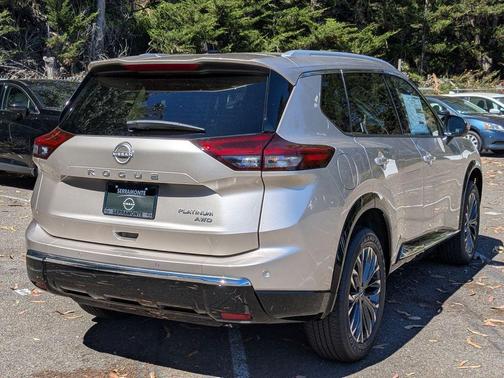 Champagne Silver Metallic 2026 Nissan Rogue Platinum