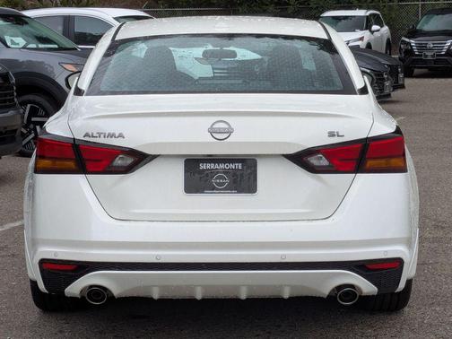 2025 Nissan Altima 2.5 SL