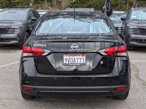 2025 Nissan Versa 1.6 S