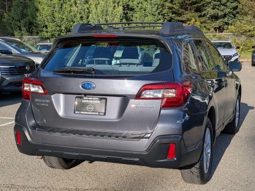 2019 Subaru Outback 2.5i