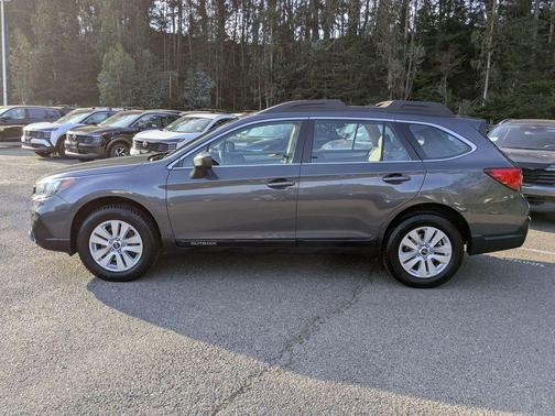 2019 Subaru Outback 2.5i