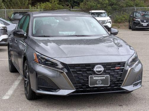 2025 Nissan Altima SR FWD