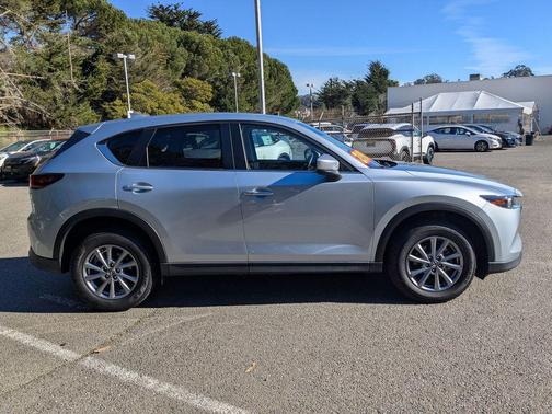 2023 Mazda CX-5 2.5 S Preferred Package