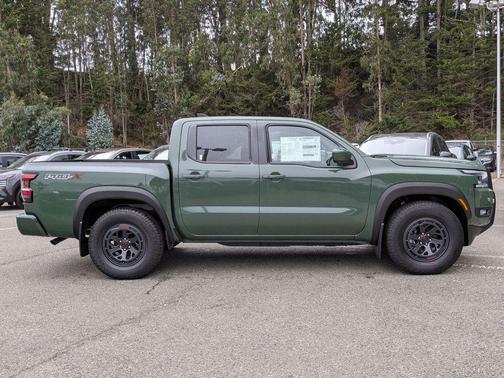 2025 Nissan Frontier PRO-X