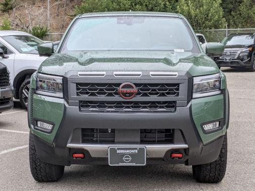 2025 Nissan Frontier PRO-X