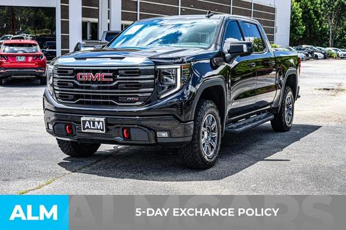 2024 GMC Sierra 1500 AT4