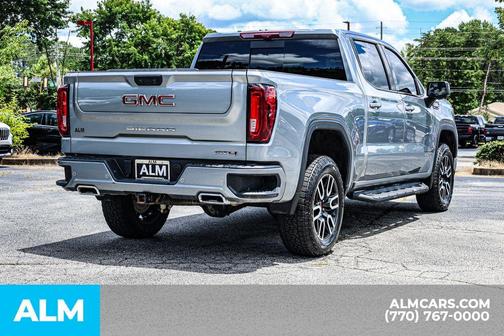 2024 GMC Sierra 1500 AT4