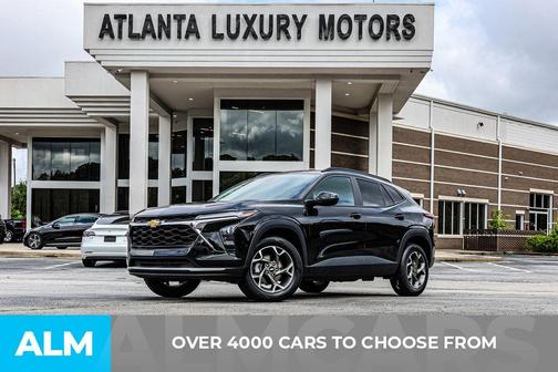 Mosaic Black Metallic 2025 Chevrolet Trax LT
