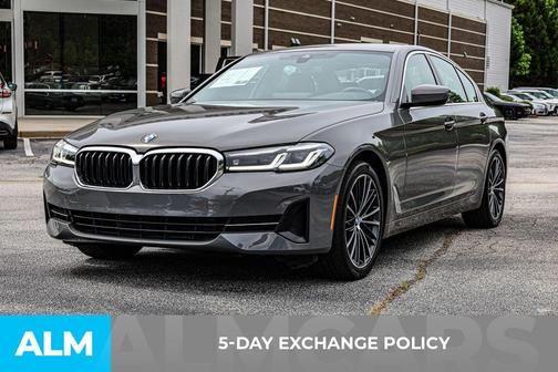 2022 BMW 530 i