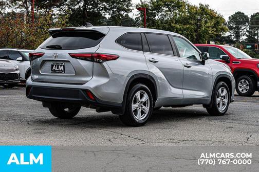 2023 Toyota Highlander L