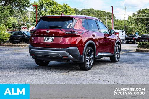 2022 Nissan Rogue SL