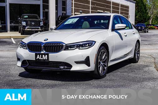 2022 BMW 330 i xDrive