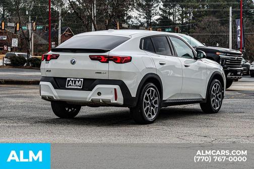 2025 BMW X2 xDrive28i