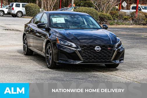 2025 Nissan Altima SR