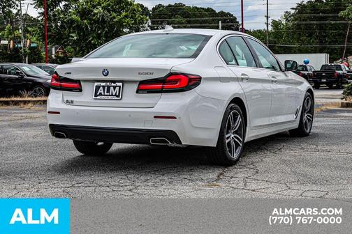 2022 BMW 530 i xDrive