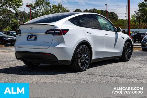 2023 Tesla Model Y Performance