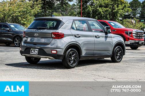 2021 Hyundai VENUE SE