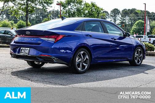 2023 Hyundai ELANTRA Limited