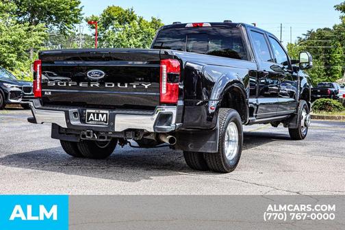 2024 Ford F-350 Lariat Super Duty