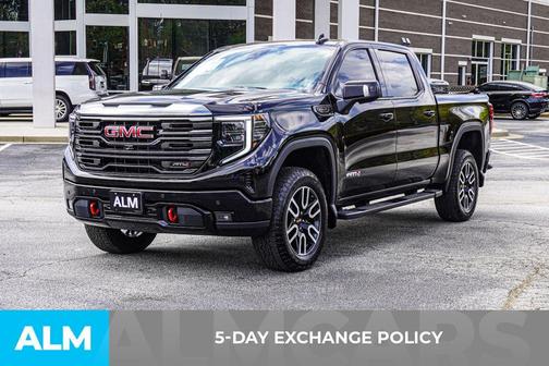2023 GMC Sierra 1500 AT4
