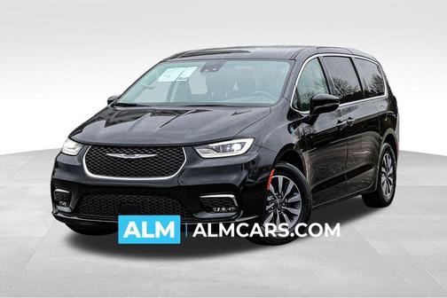 2024 Chrysler Pacifica Hybrid Select