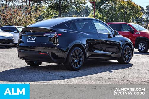 2023 Tesla Model Y Long Range