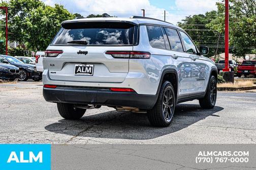 2024 Jeep Grand Cherokee L Laredo