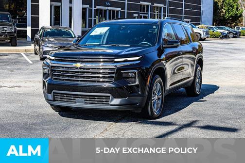 2024 Chevrolet Traverse LT