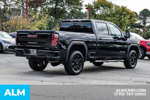 2024 GMC Sierra 2500 AT4