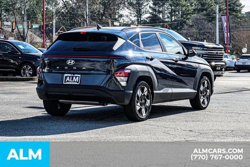 2025 Hyundai KONA SEL