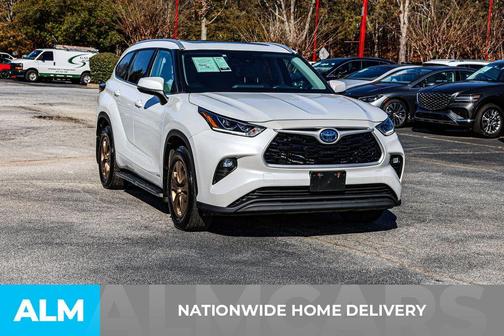 2023 Toyota Highlander Hybrid Bronze Edition