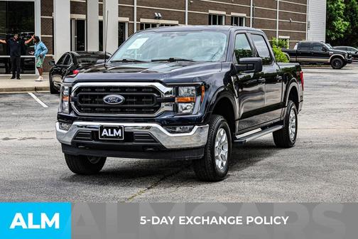 Blue 2023 Ford F-150 XLT