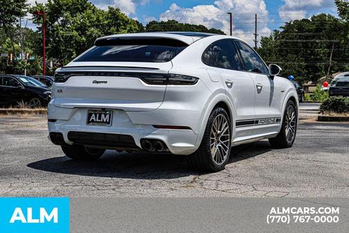 2023 Porsche Cayenne E-Hybrid Coupe Platinum Edition