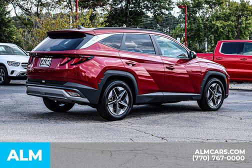 2025 Hyundai TUCSON SEL