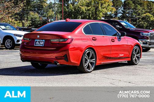 2021 BMW 330 i