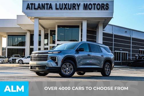 2024 Chevrolet Traverse LT