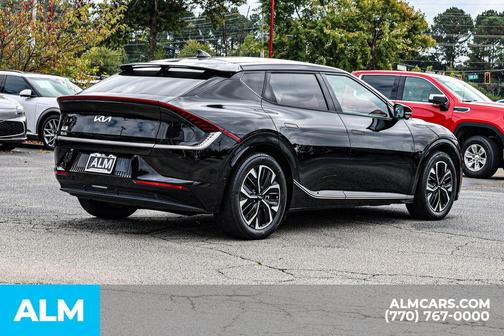 2022 Kia EV6 Wind