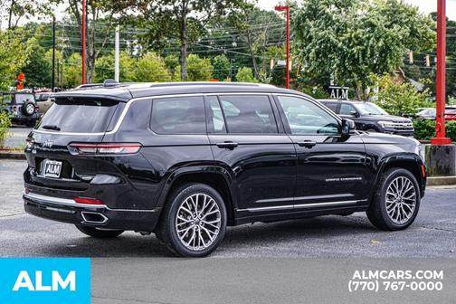 2022 Jeep Grand Cherokee L Summit