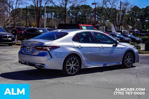 2023 Toyota Camry SE