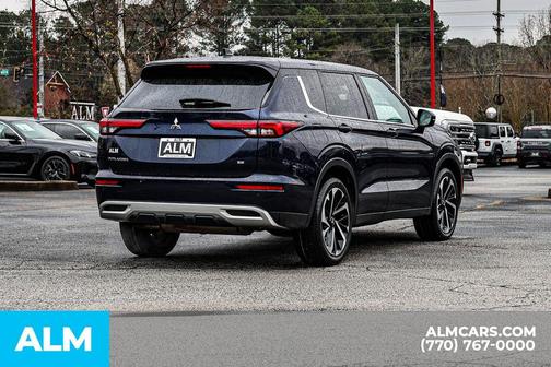 2024 Mitsubishi Outlander SE