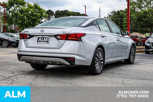 2023 Nissan Altima 2.5 SV